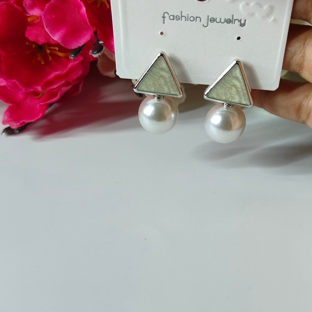 White Pearl Studs