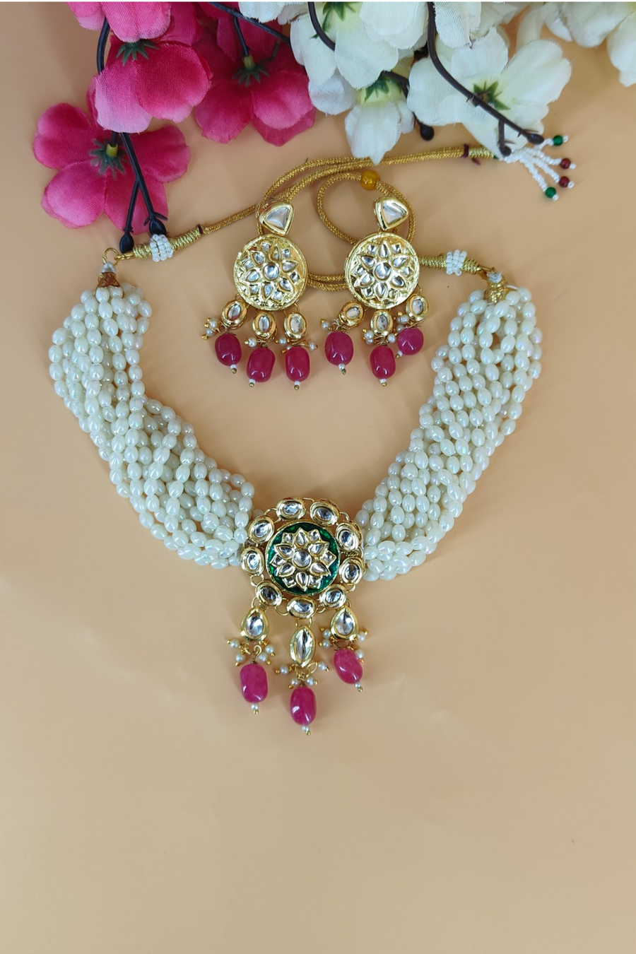 White Pearl & kundan Choker Set