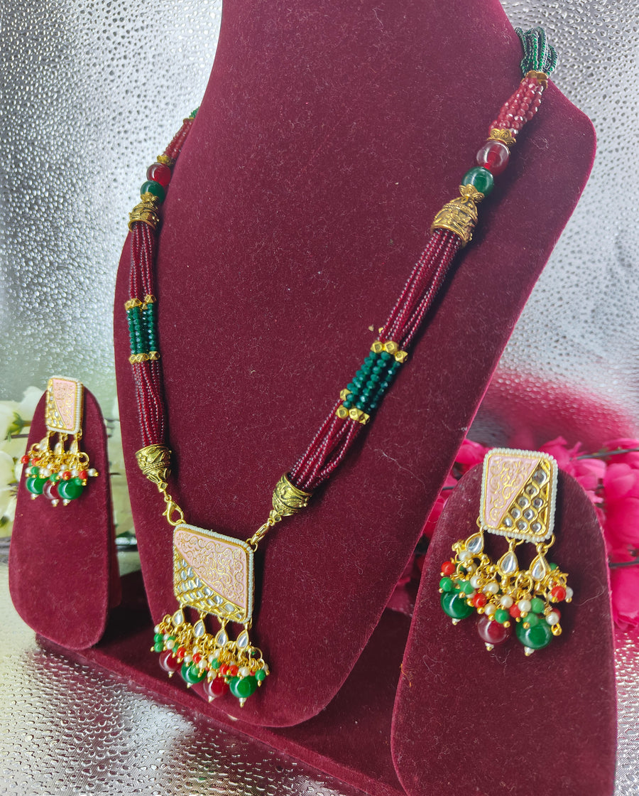 Multicolor long Pendent set