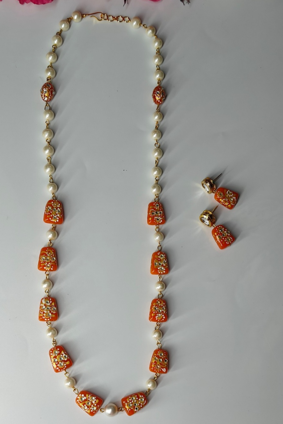 Orange tumble beads Chain set